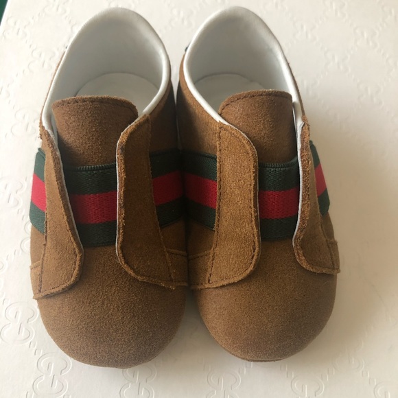 Toddler Gucci Shoe - Picture 2 of 5